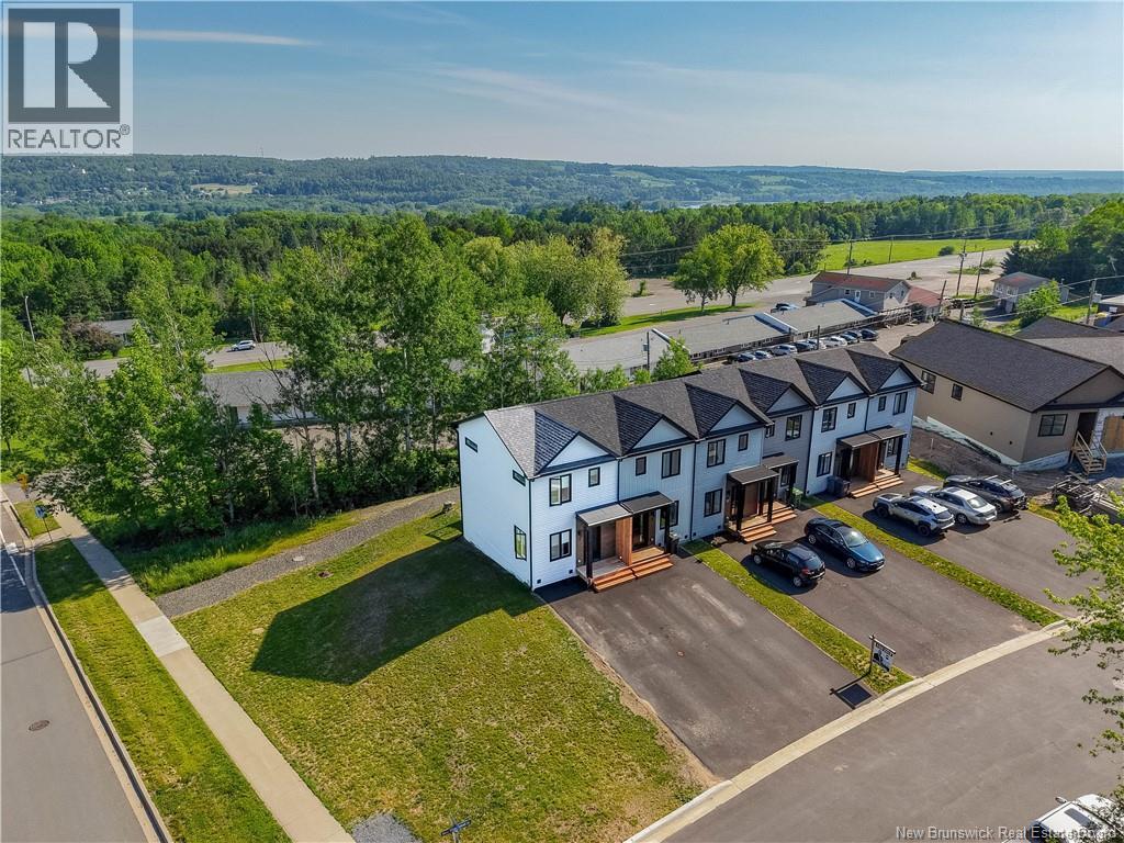 2 Westwood Drive - 35