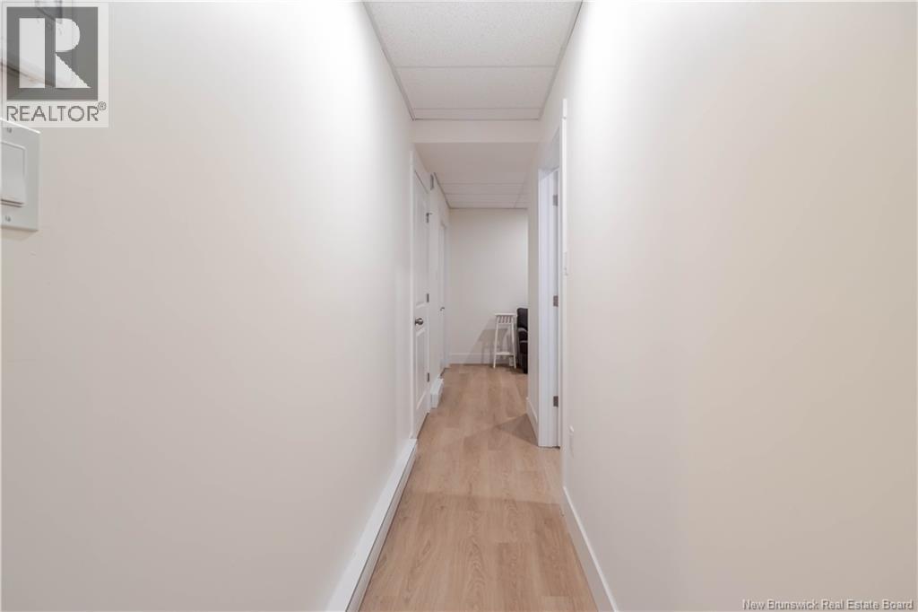 2 Westwood Drive - 28