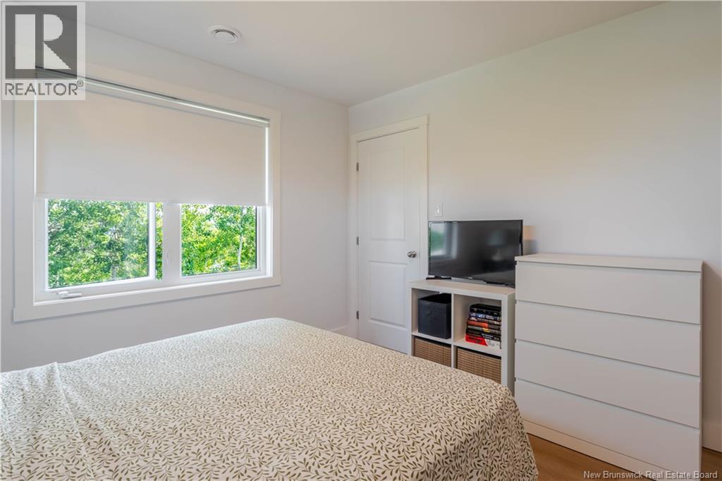 2 Westwood Drive - 26