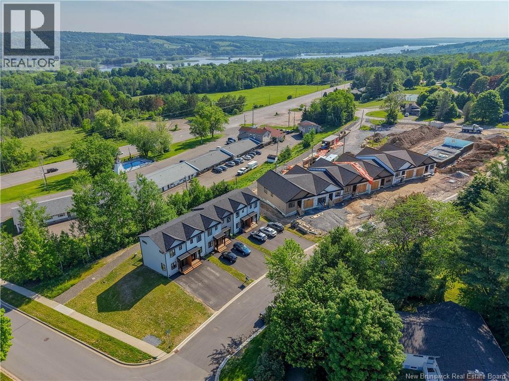 2 Westwood Drive - 40