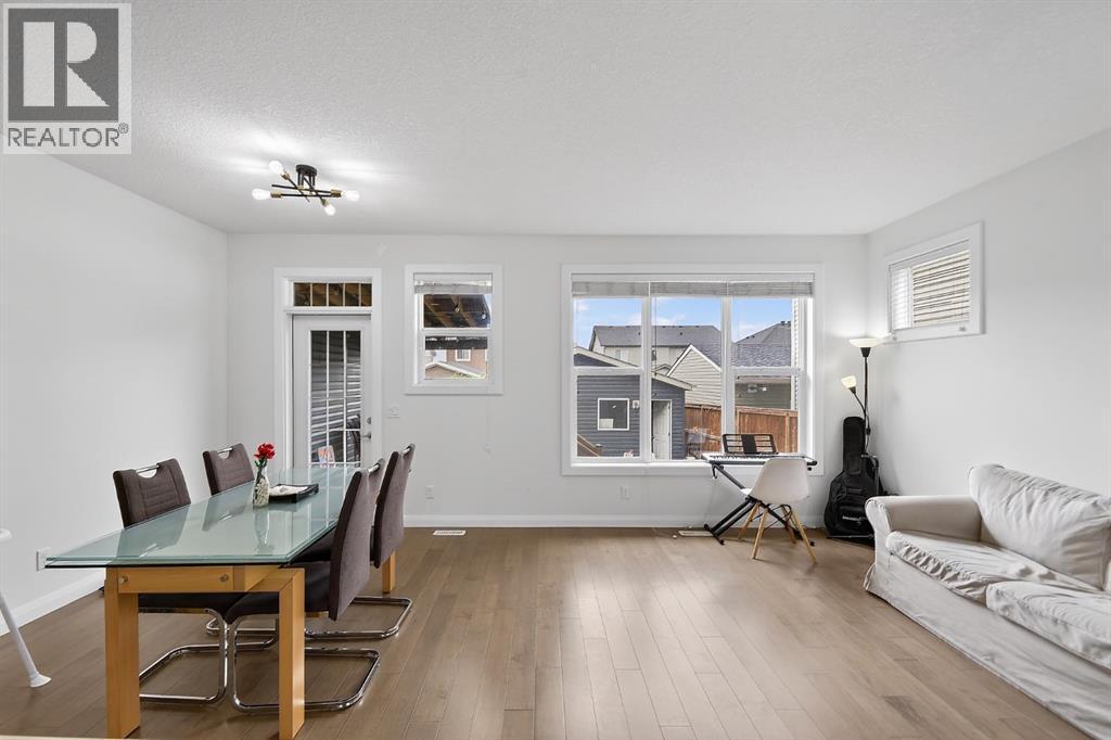 117 Ravenstern Crescent — photo 15