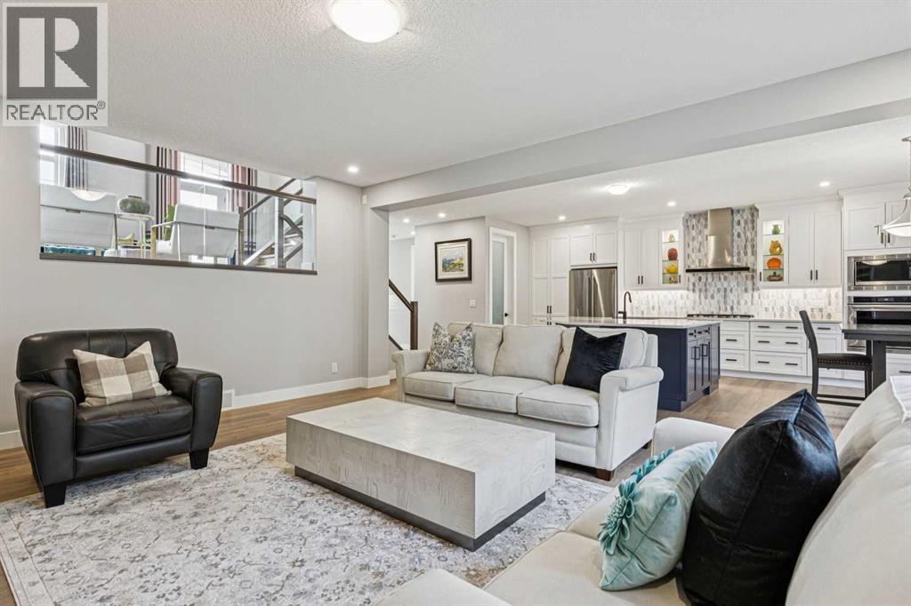 69 Yorkville Green SW — photo 12