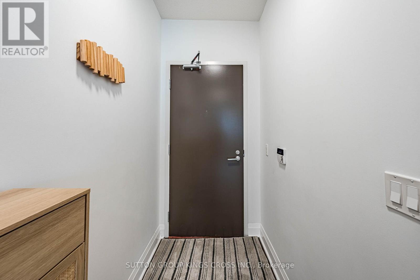 #202 15 ZORRA STREET - 4