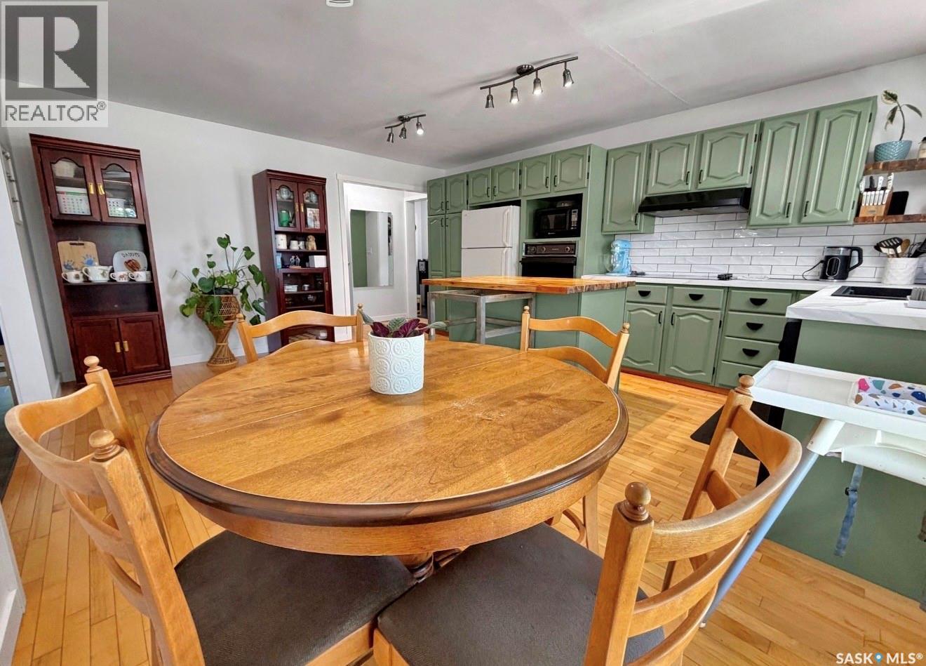 1114 Arcola STREET — photo 13