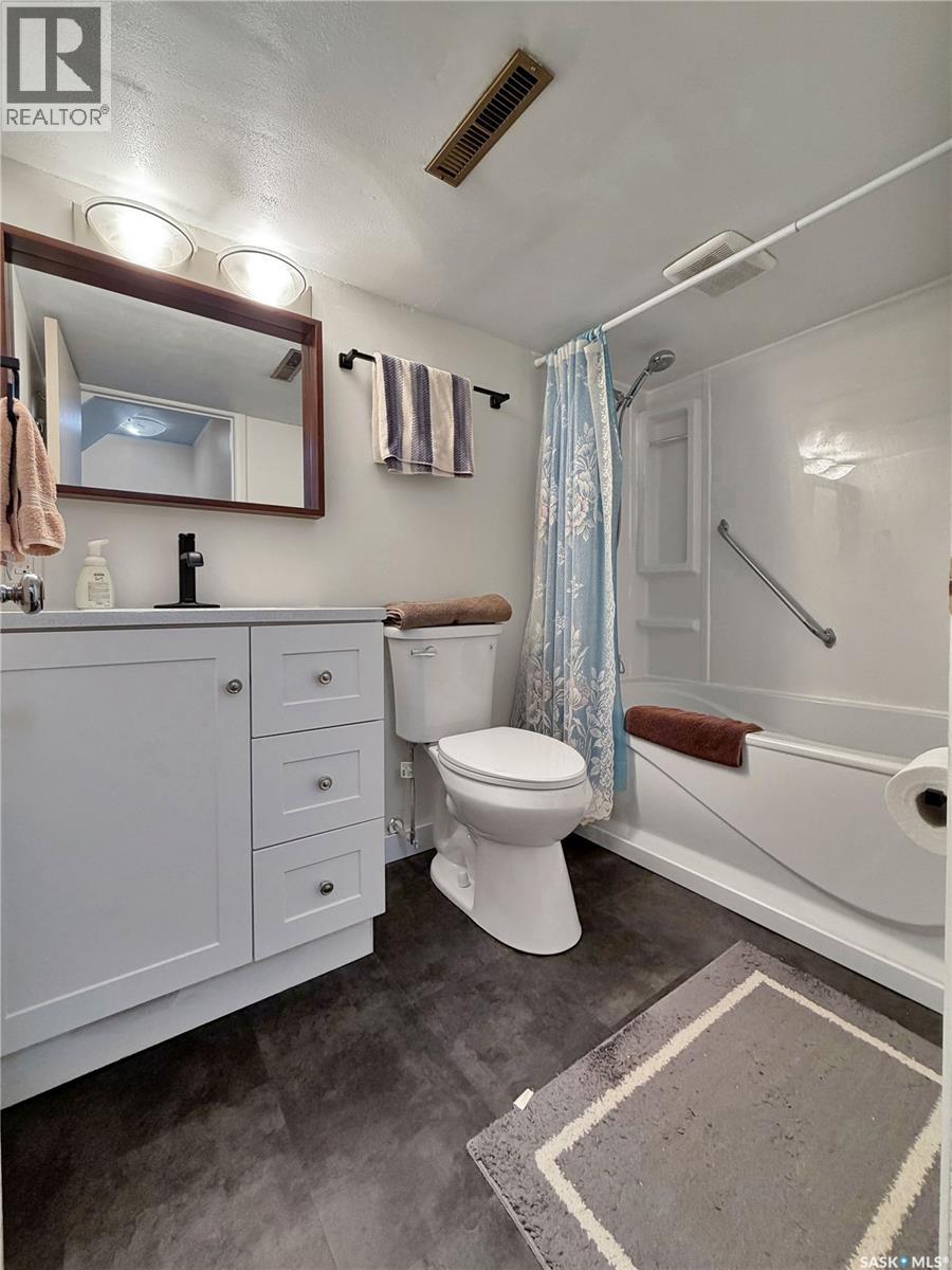 1114 Arcola STREET — photo 37