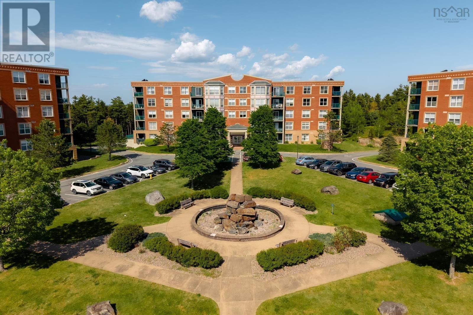Property 34 of 41 of 206 96 Regency Park