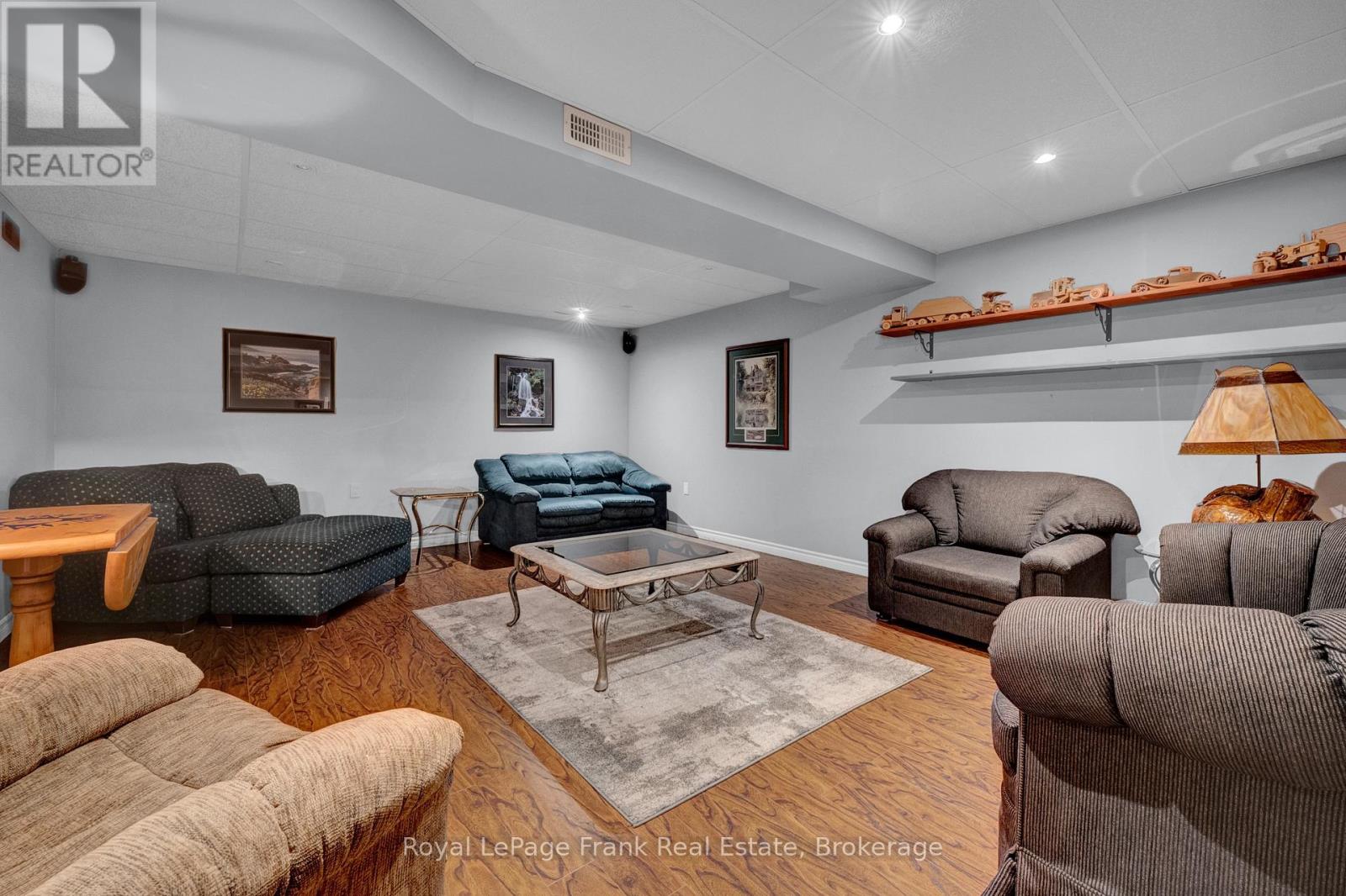 20 KISSINGBRIDGE LANE - Image 24