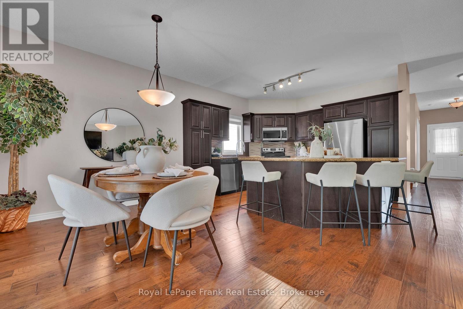 20 KISSINGBRIDGE LANE - Image 8