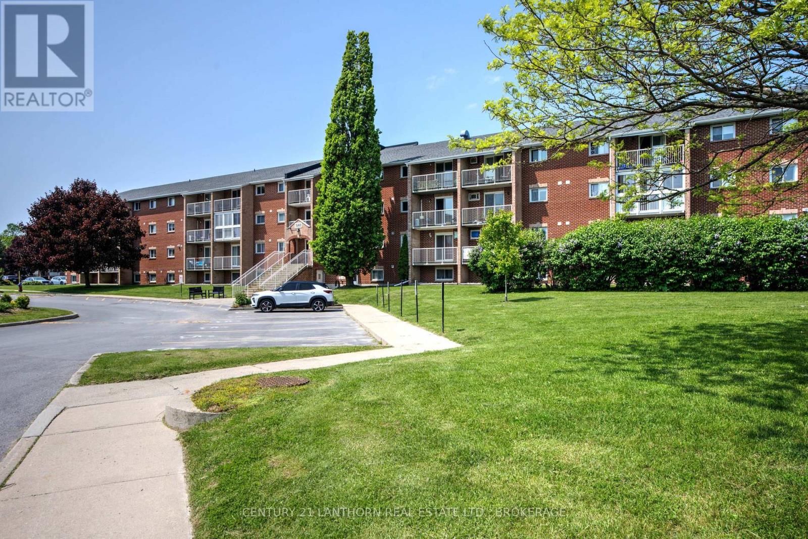 #309 580 ARMSTRONG ROAD - 2