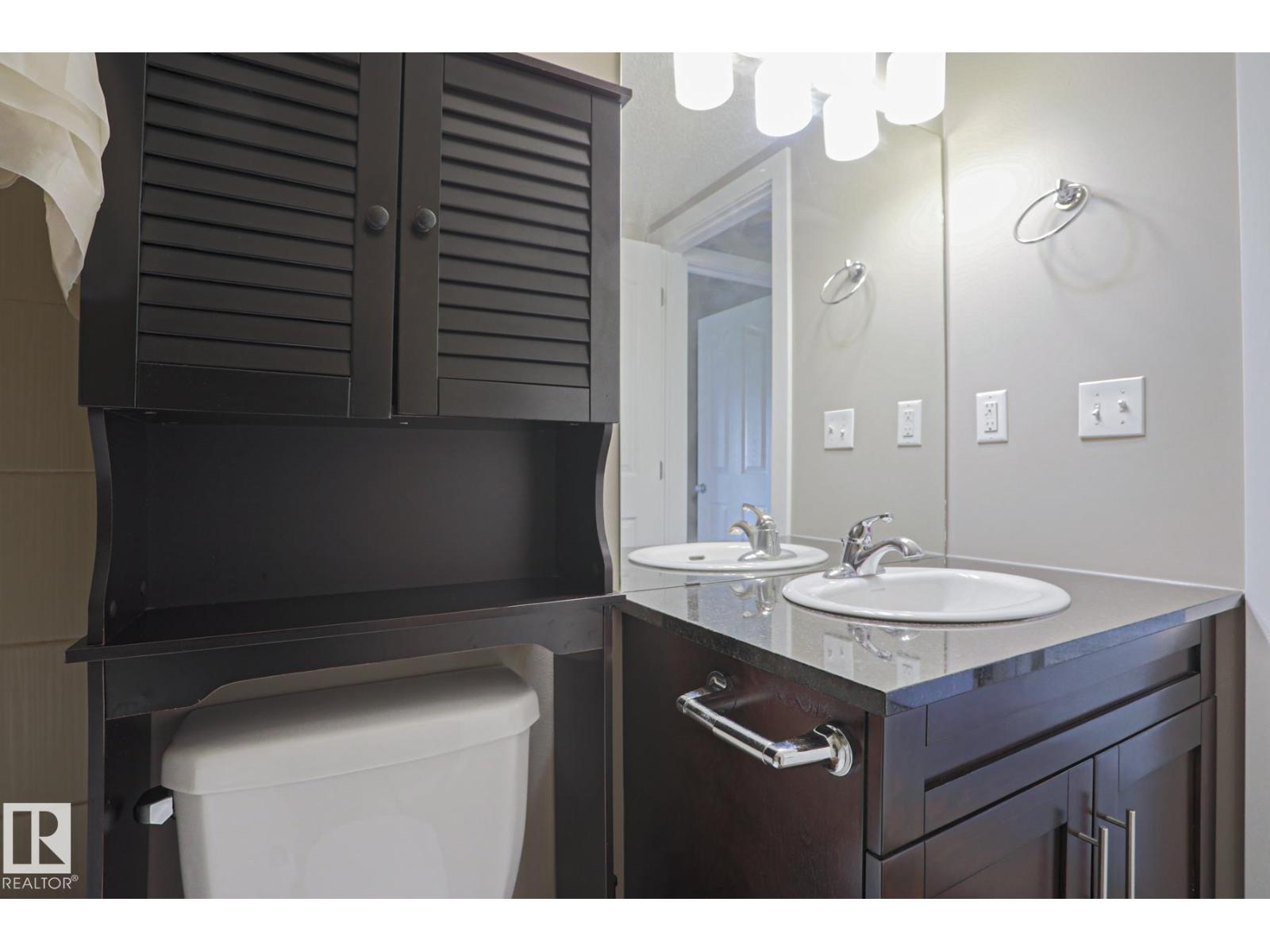 #405 11804 22 AV SW SW - 25