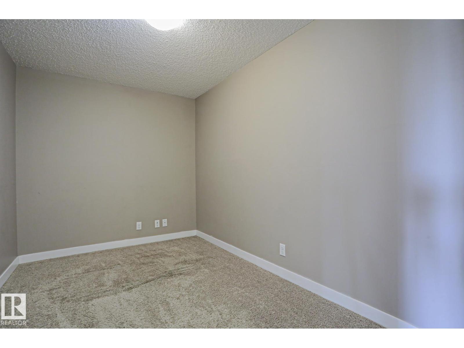#405 11804 22 AV SW SW - 16
