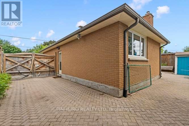 1807 SUDBURY AVENUE - 38