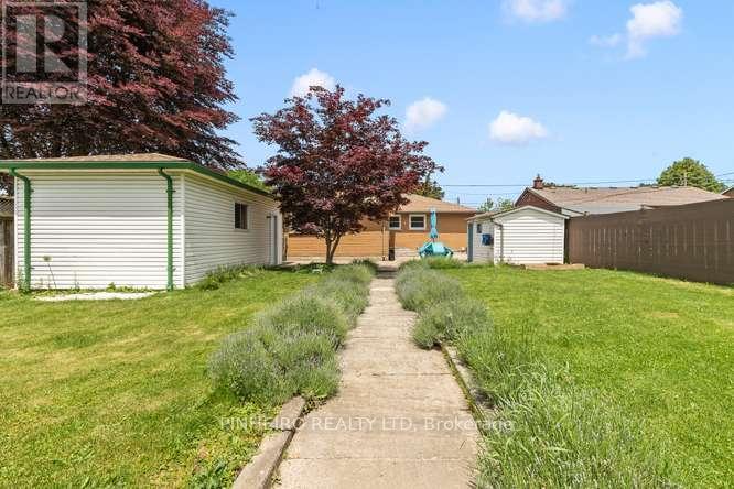 1807 SUDBURY AVENUE - 43