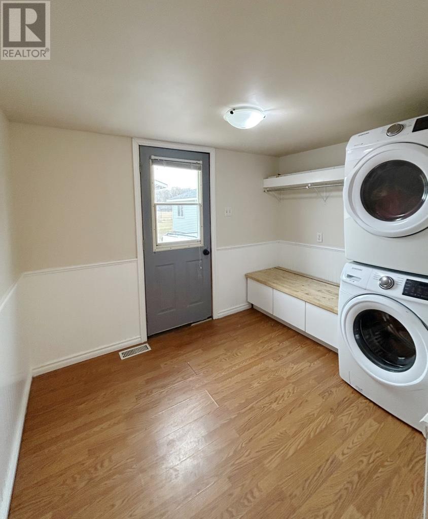 1011 Portage Avenue N - 10