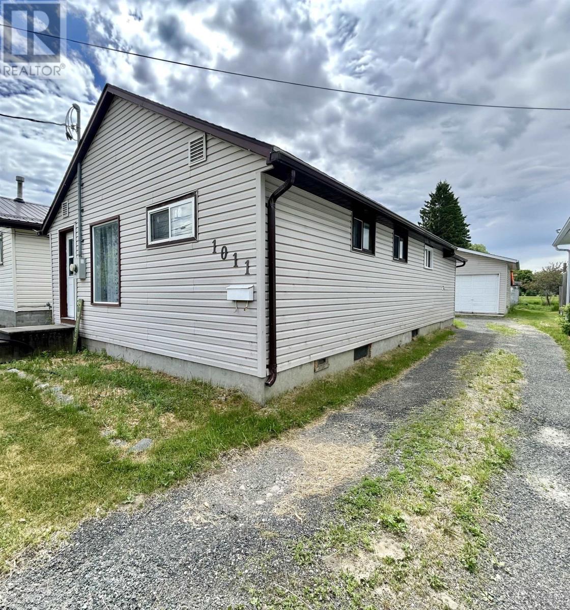 1011 Portage Avenue N - 28