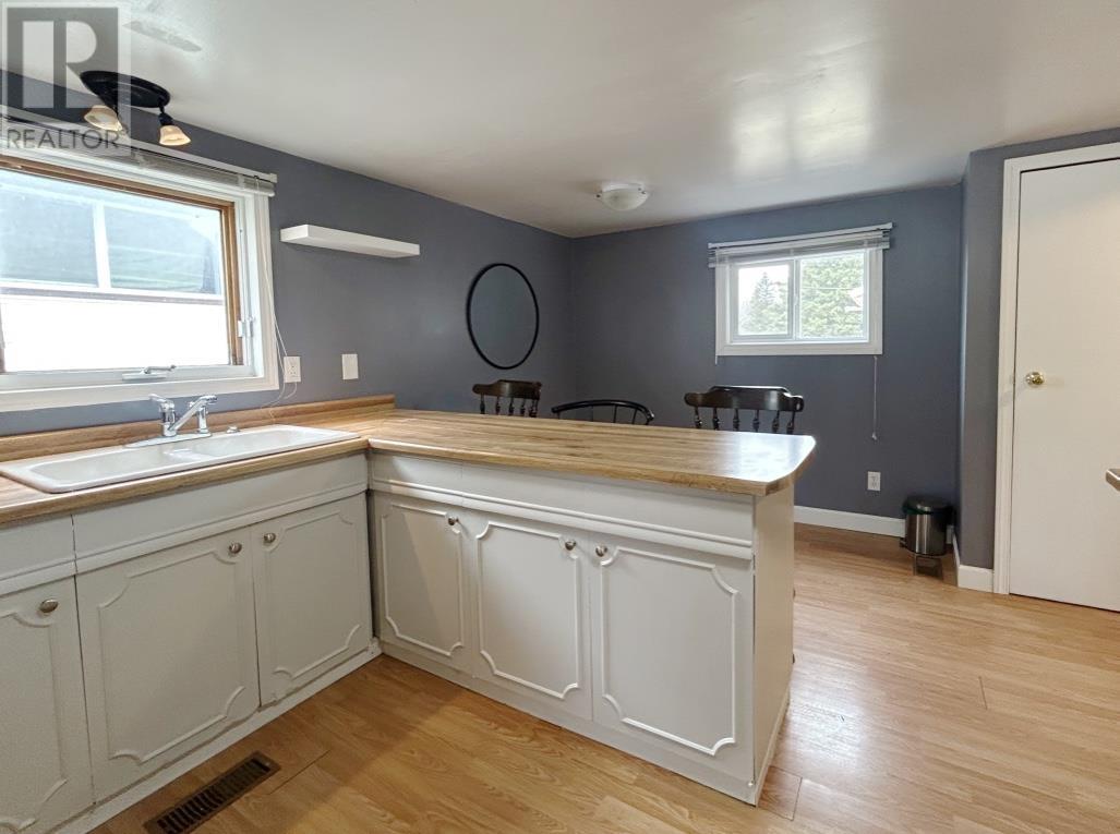1011 Portage Avenue N - 8