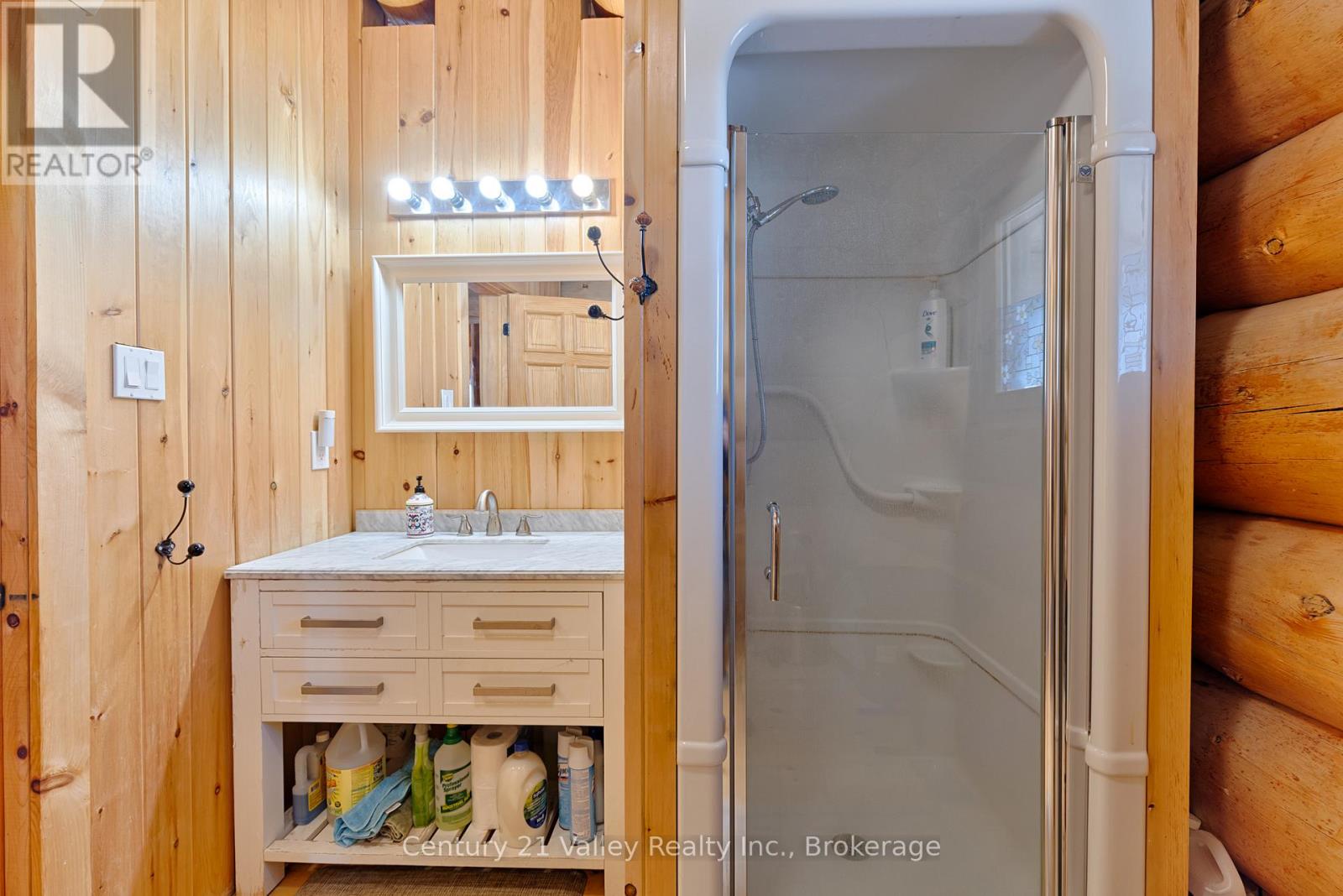 42 CRESTVIEW DRIVE - 22
