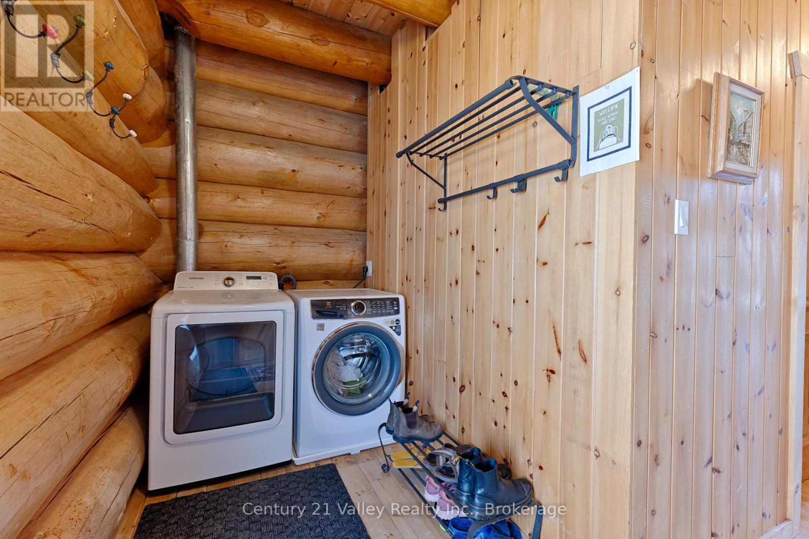 42 CRESTVIEW DRIVE - 31