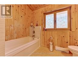 42 Crestview Drive, Greater Madawaska, ON K0J1H0 Photo 30