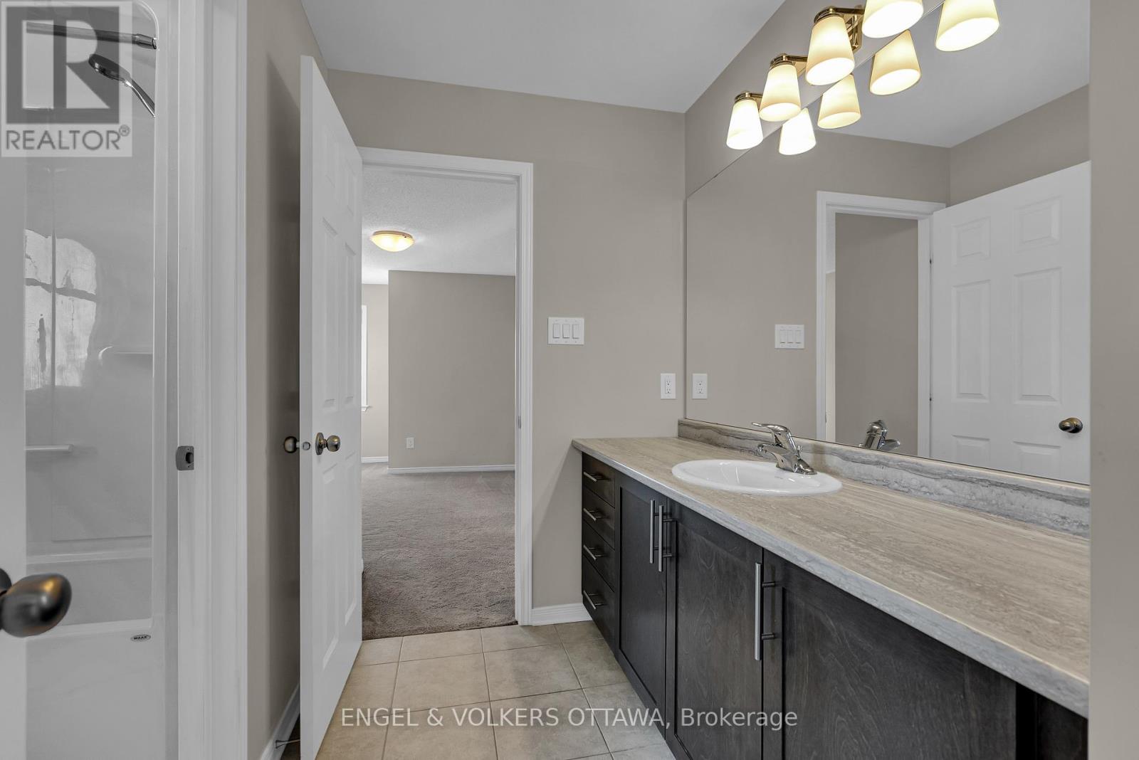 4 Bed, 4 Bath House for Rent in Ottawa – 40 TAPADERO AVENUE, Ottawa – MLS# X13435896 - Image 19