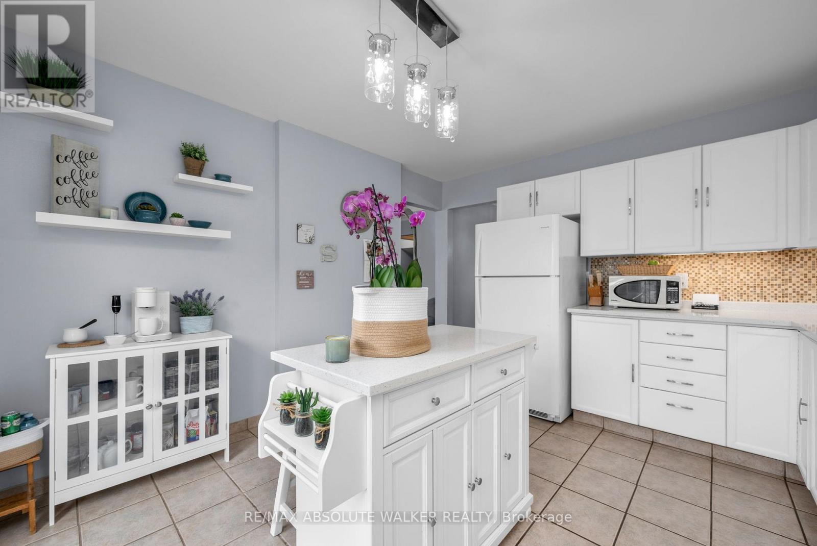 2061 LEGRAND CRESCENT - 13