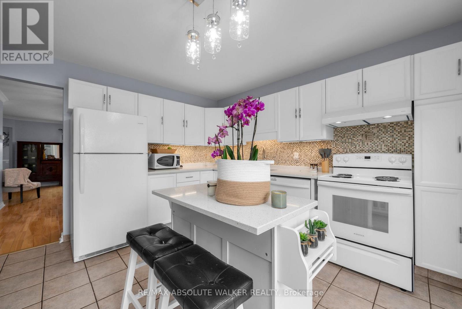 2061 LEGRAND CRESCENT - 14