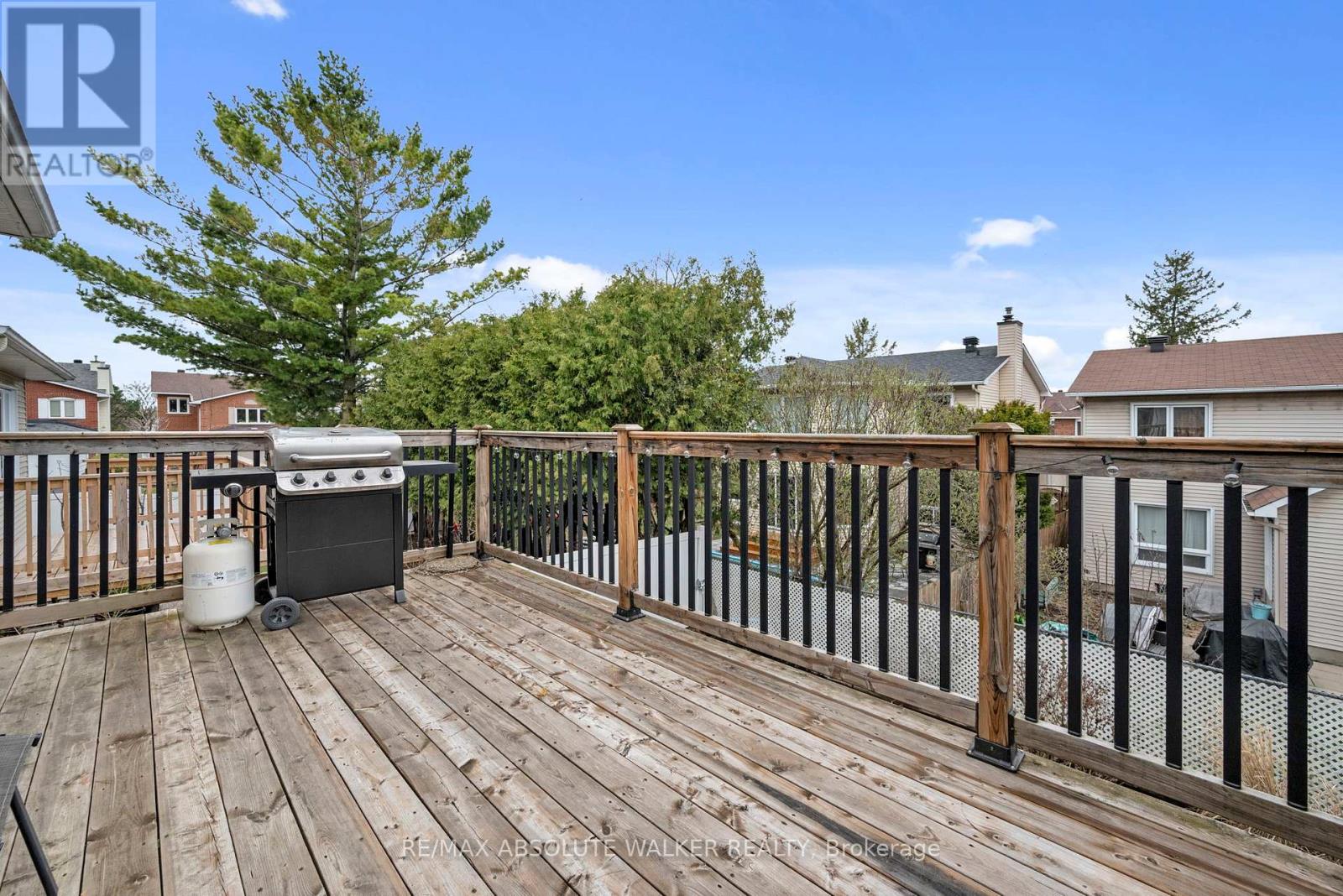 2061 LEGRAND CRESCENT - 17
