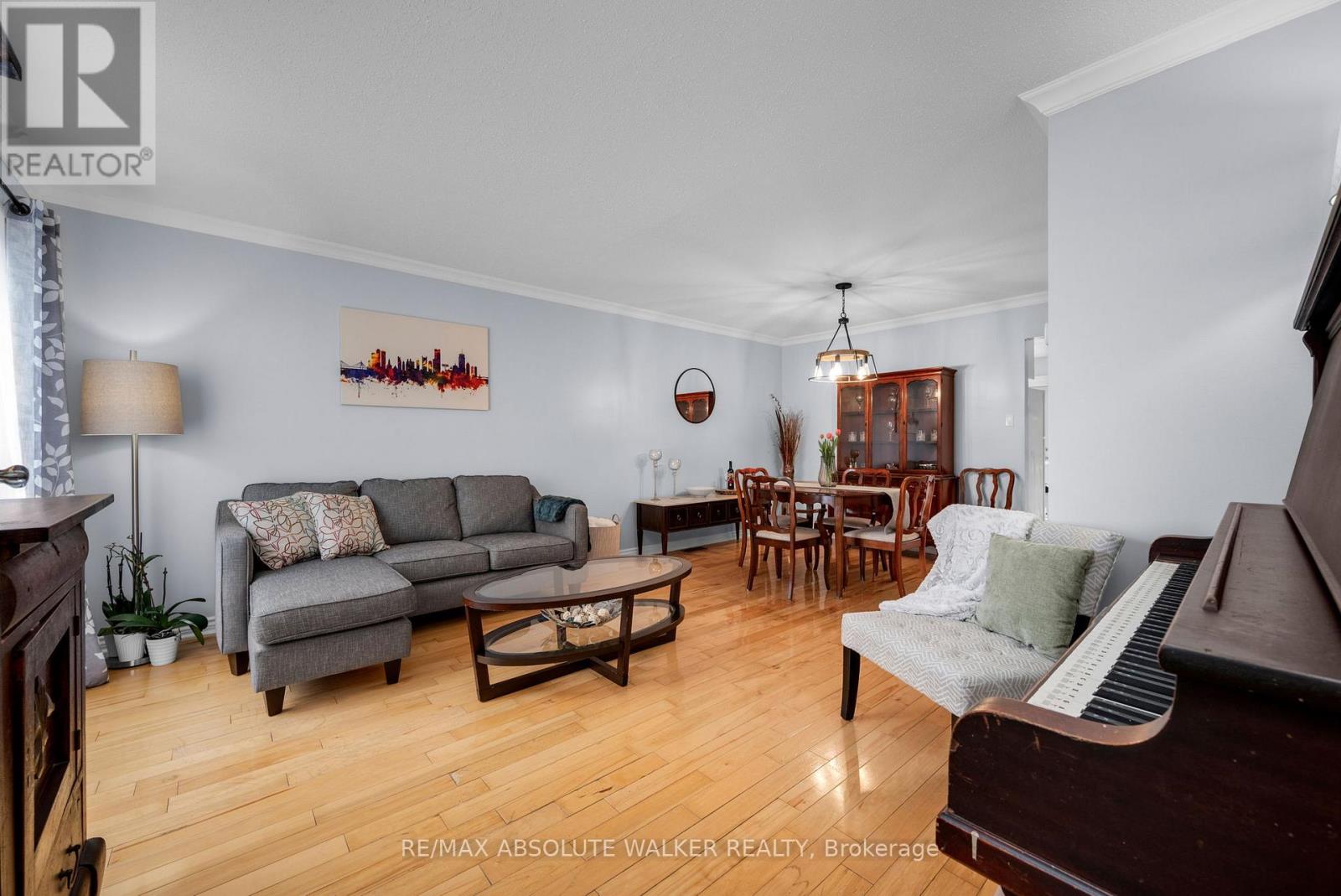 2061 LEGRAND CRESCENT - 5