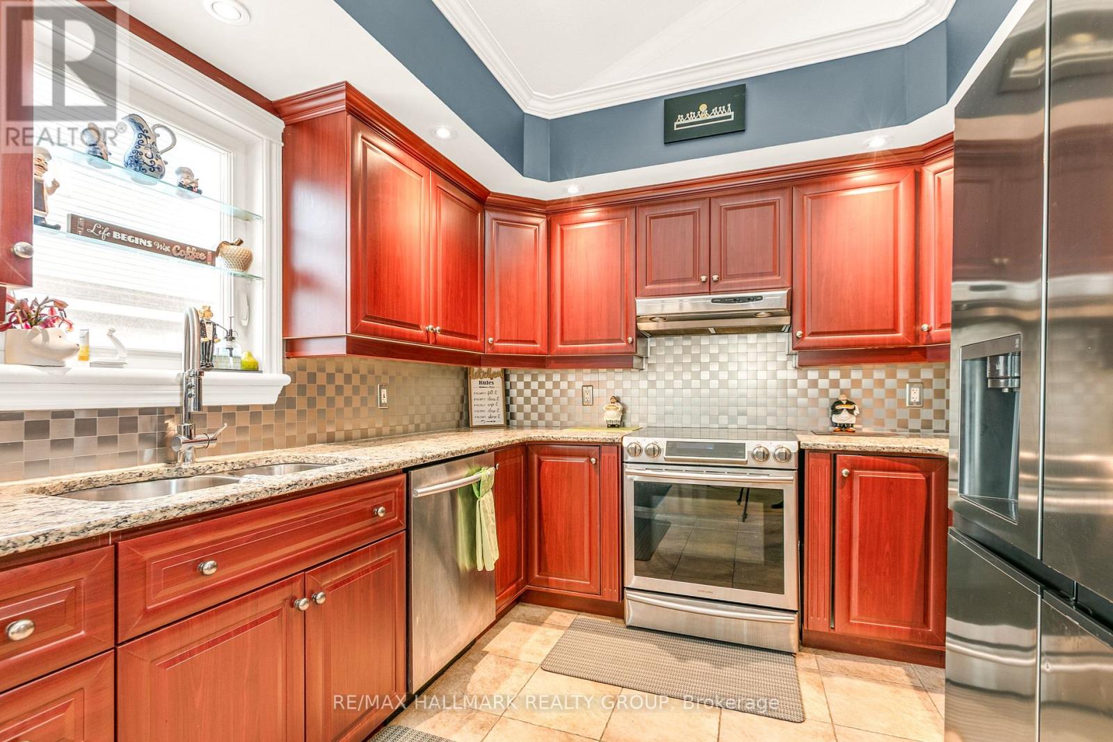 2051 FRANK BENDER STREET - 10