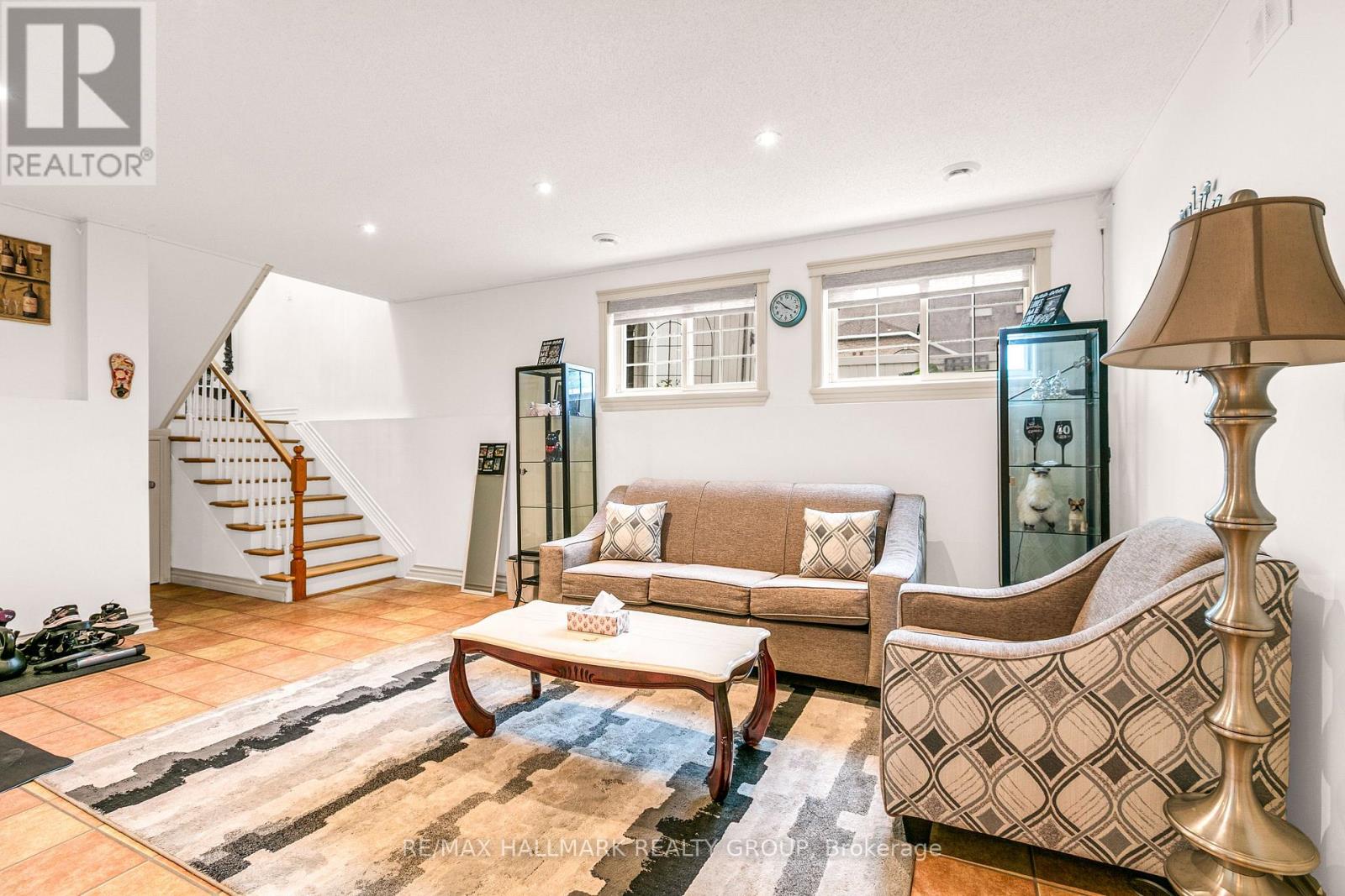 2051 FRANK BENDER STREET - 21