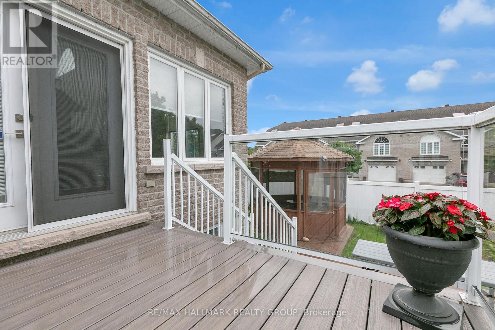 2051 FRANK BENDER STREET - 26