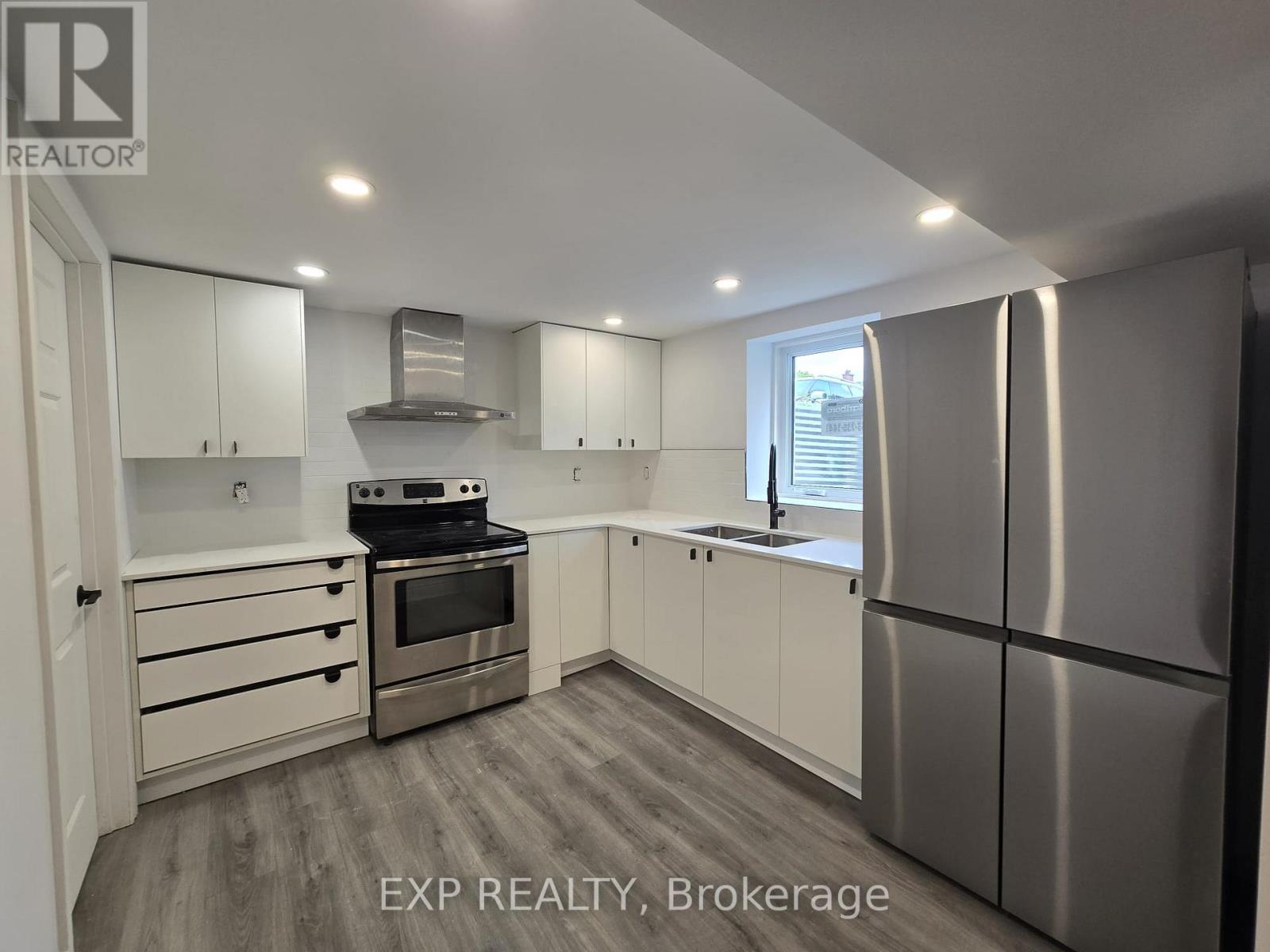 2 Bed, 1 Bath Multi-Family for Rent in Ottawa – B – 20 NEWHAVEN STREET, Ottawa – MLS# X13436010 - Image 17