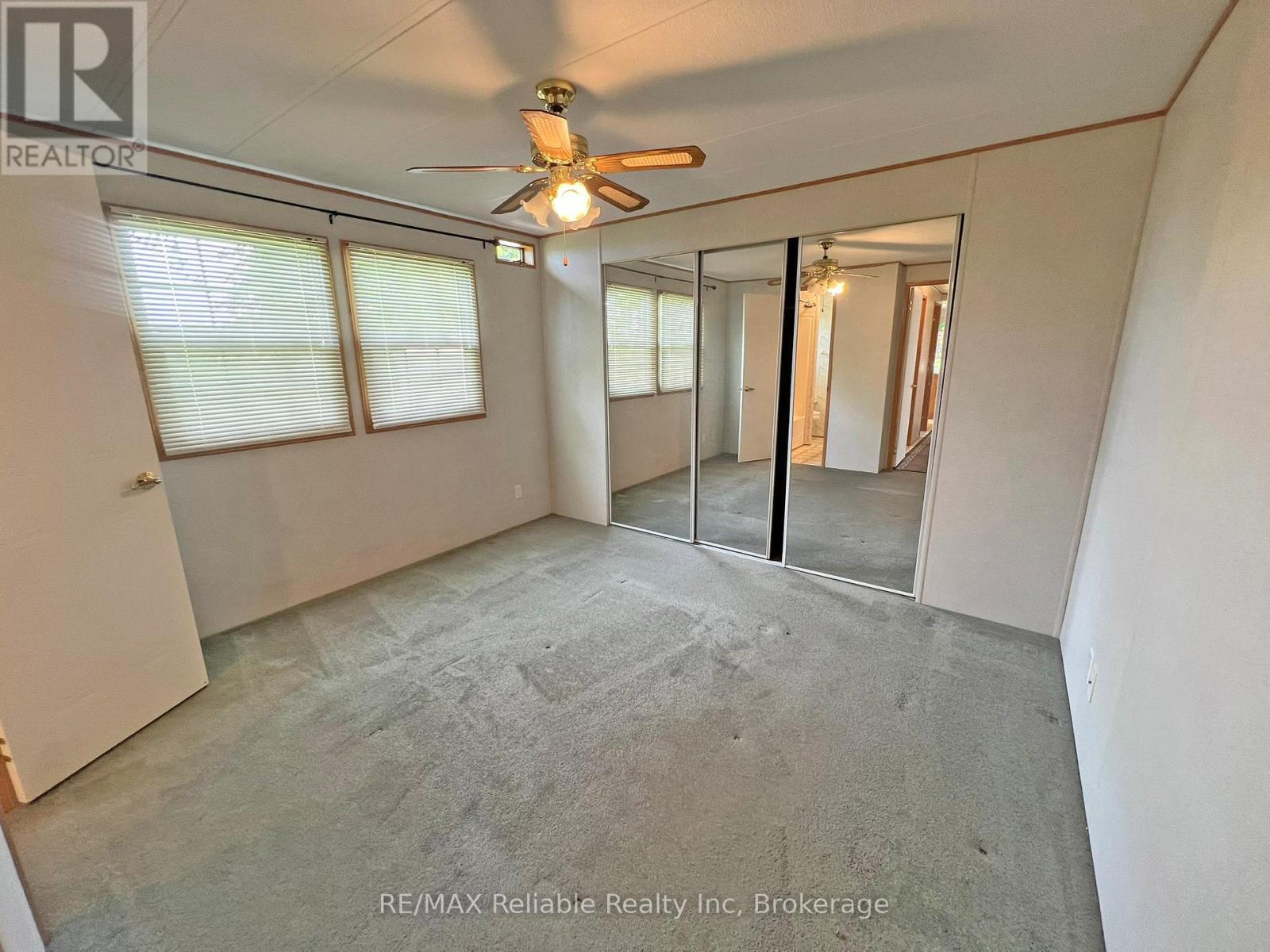 144 SANDBAGGER CRESCENT - 18