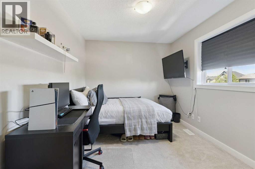 4478 Elgin Avenue SE — photo 14