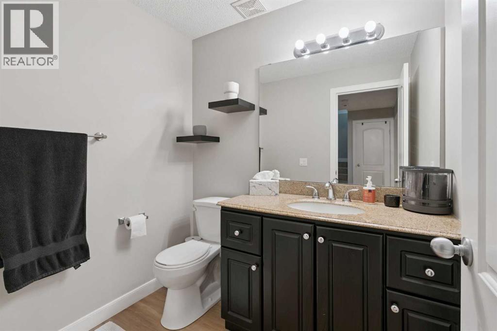 4478 Elgin Avenue SE — photo 18