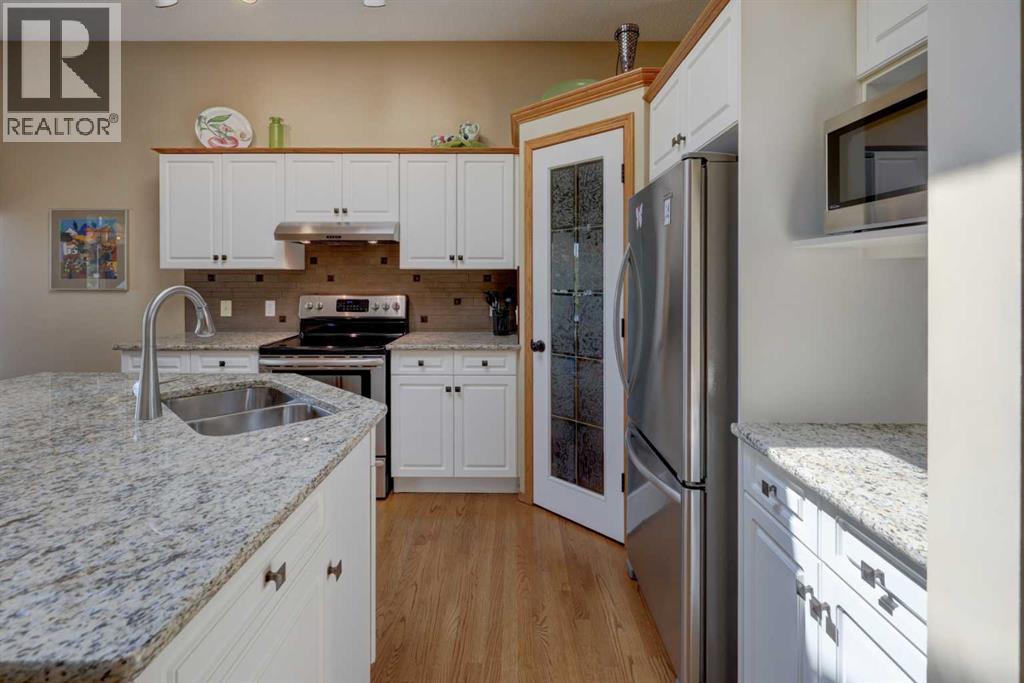 10 Eagleview Heights — photo 10