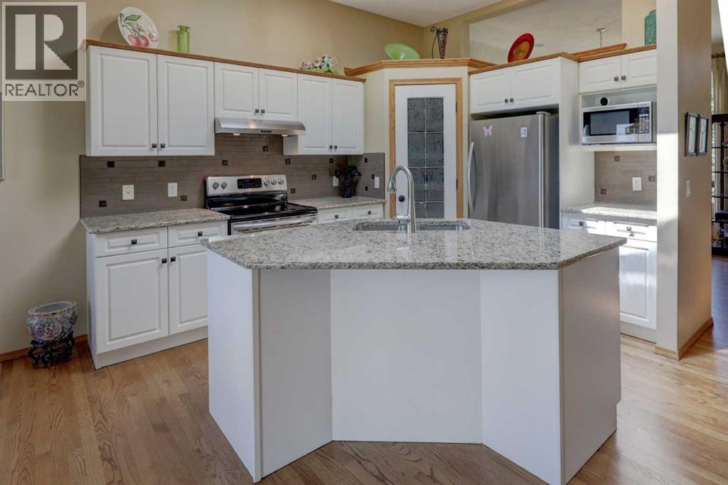 10 Eagleview Heights — photo 6