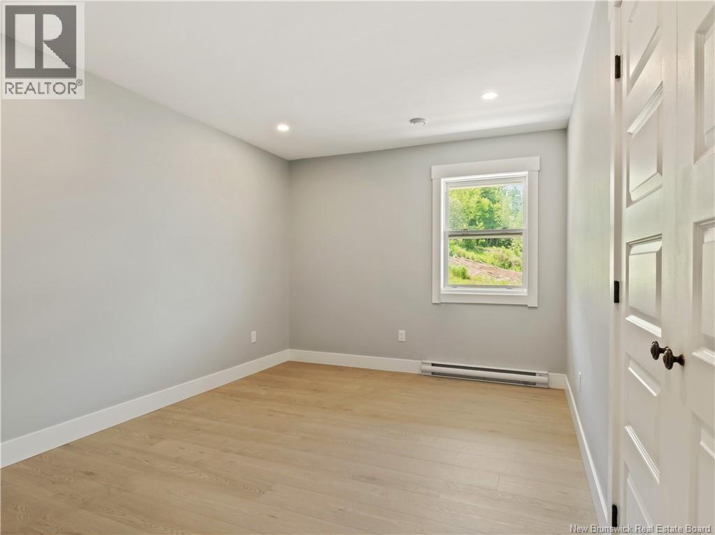 1141 Royal - 10
