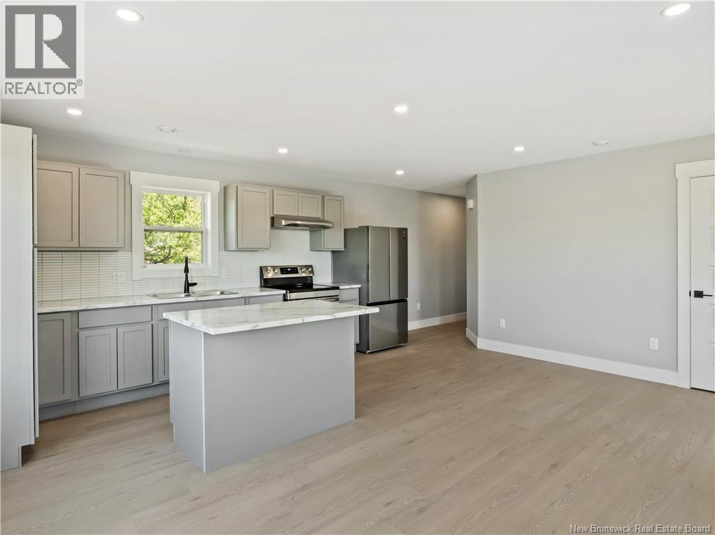 1141 Royal - 5