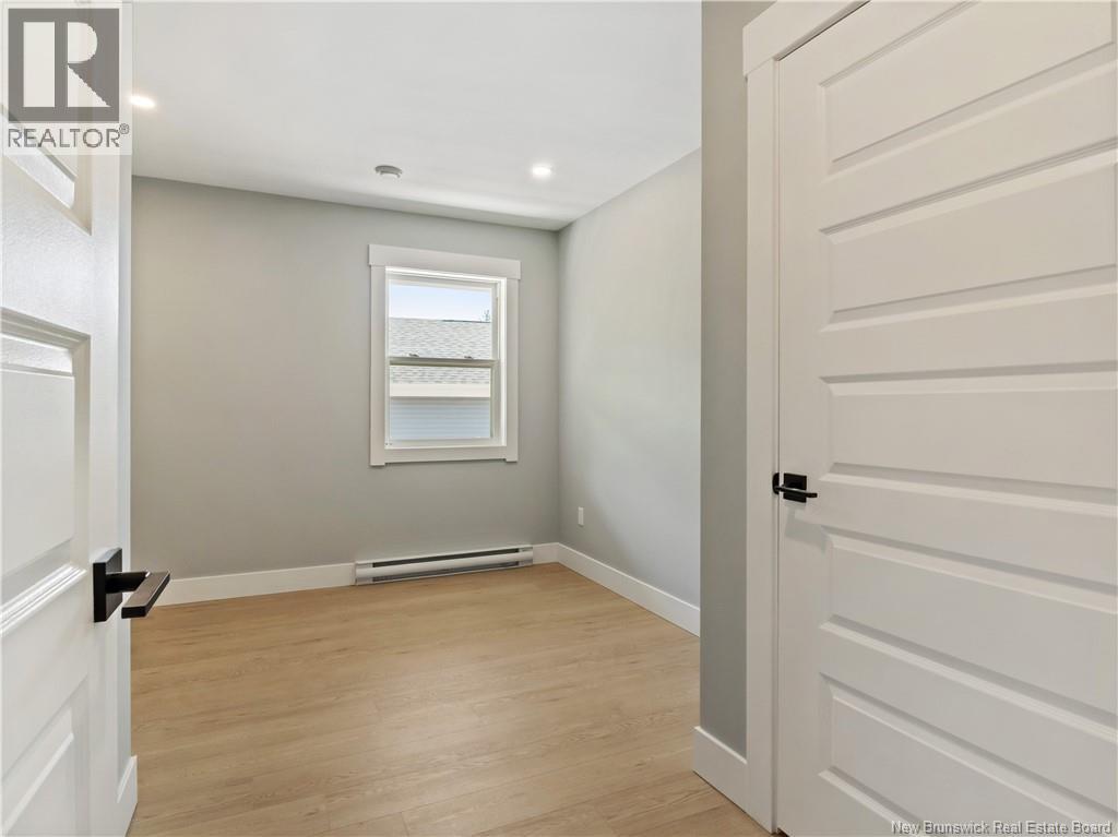 1141 Royal - 8