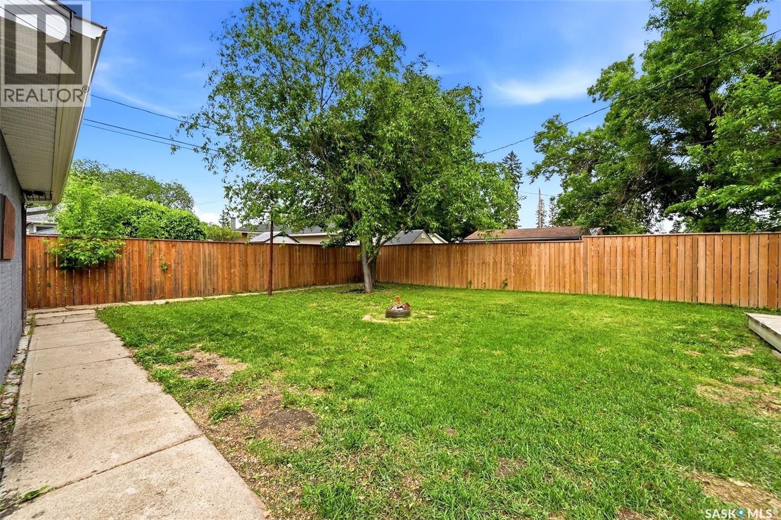 134 Ellison CRESCENT — photo 39