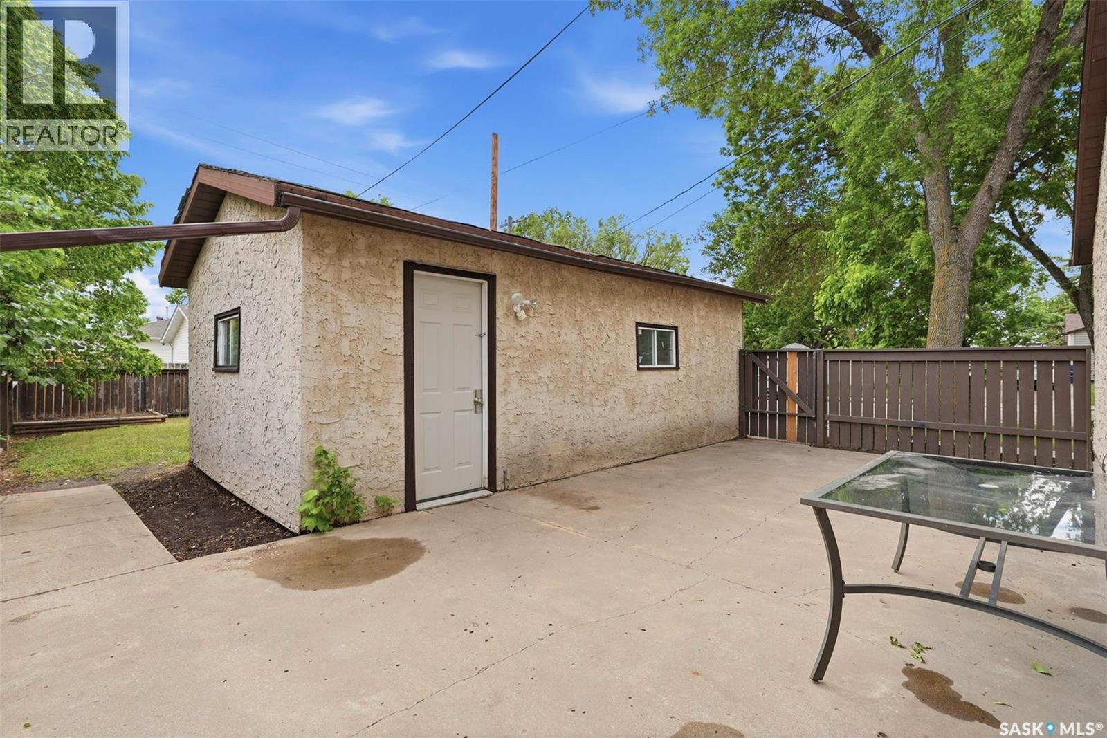 502 X AVENUE N — photo 21