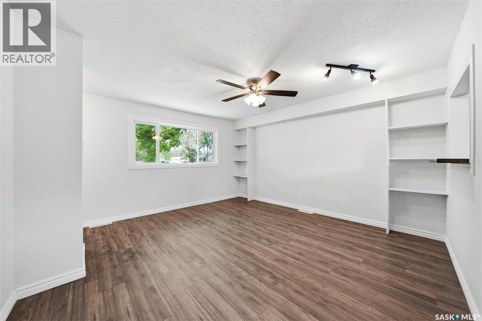 502 X AVENUE N - photo 4