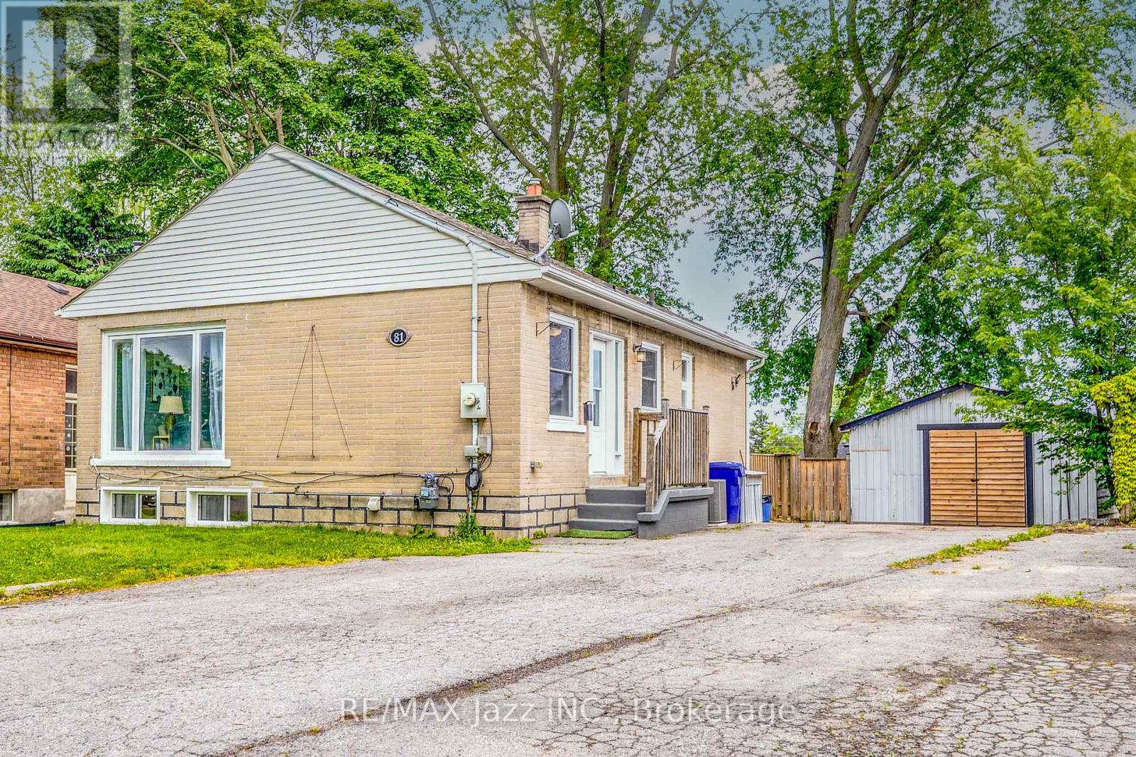 Detached Legal 2-Unit Home, 3+2 Bedrooms