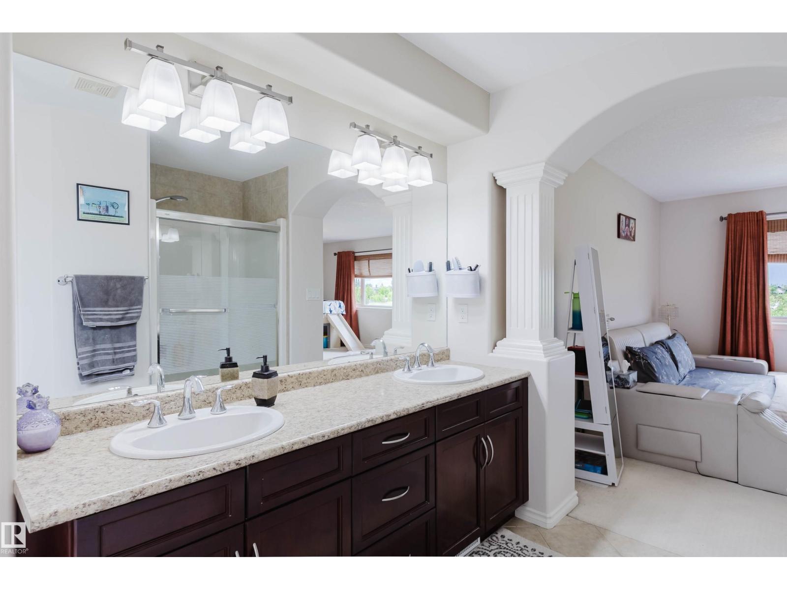 20524 58 AV NW — photo 37