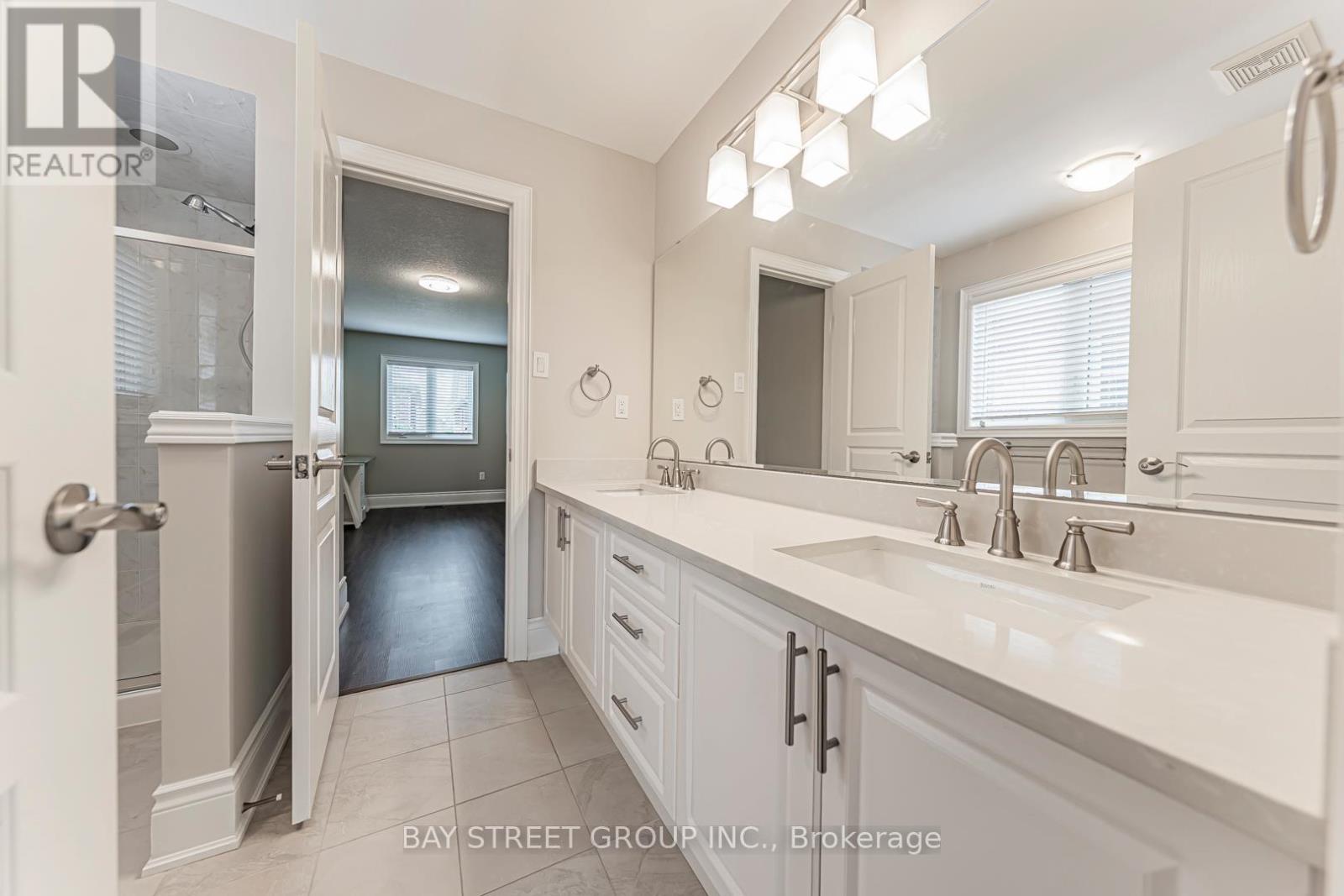 241 JARRETT CROSS - 37
