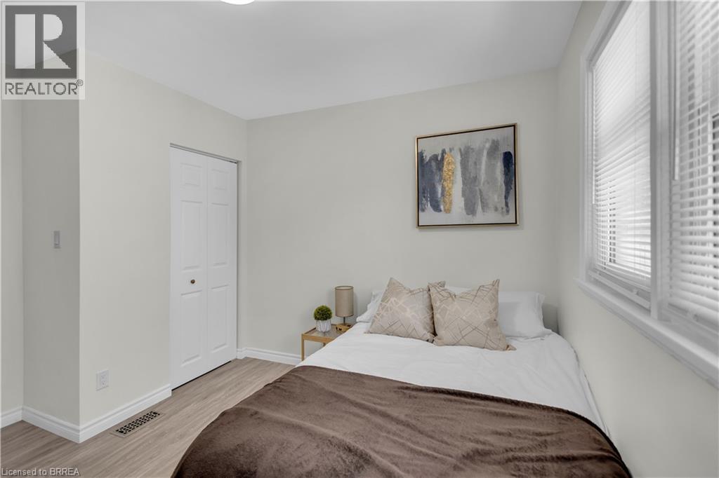 450 HIGHLAND Road E - 14
