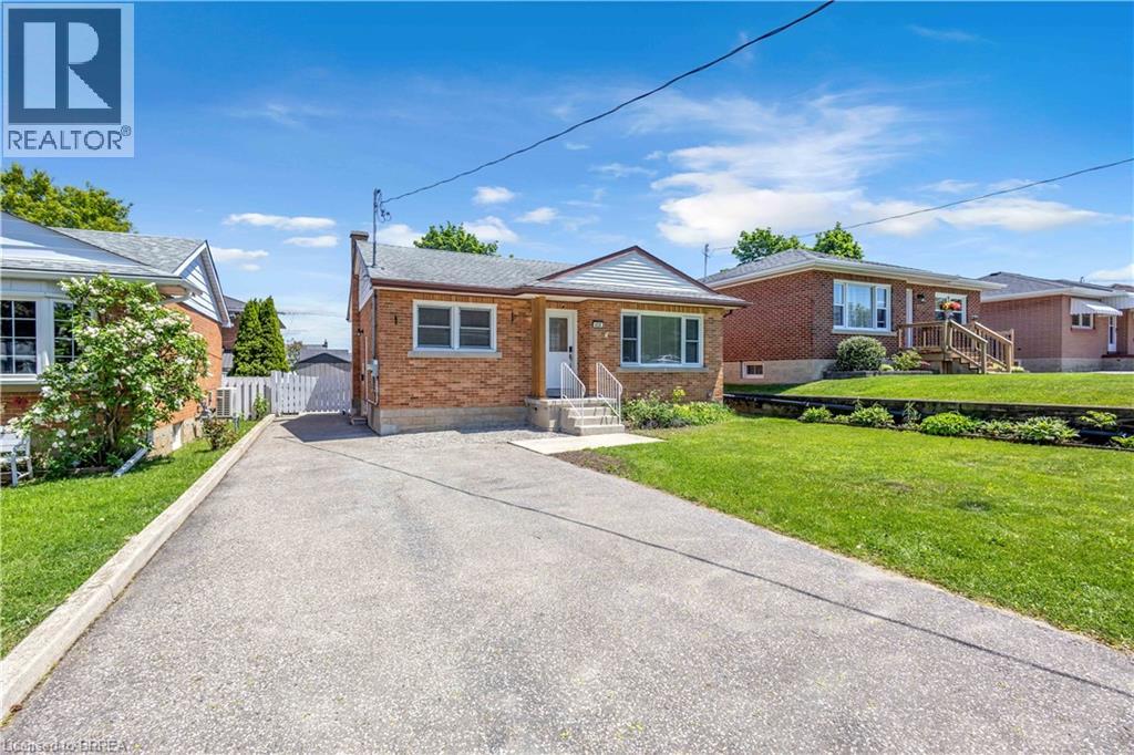 450 HIGHLAND Road E - 2