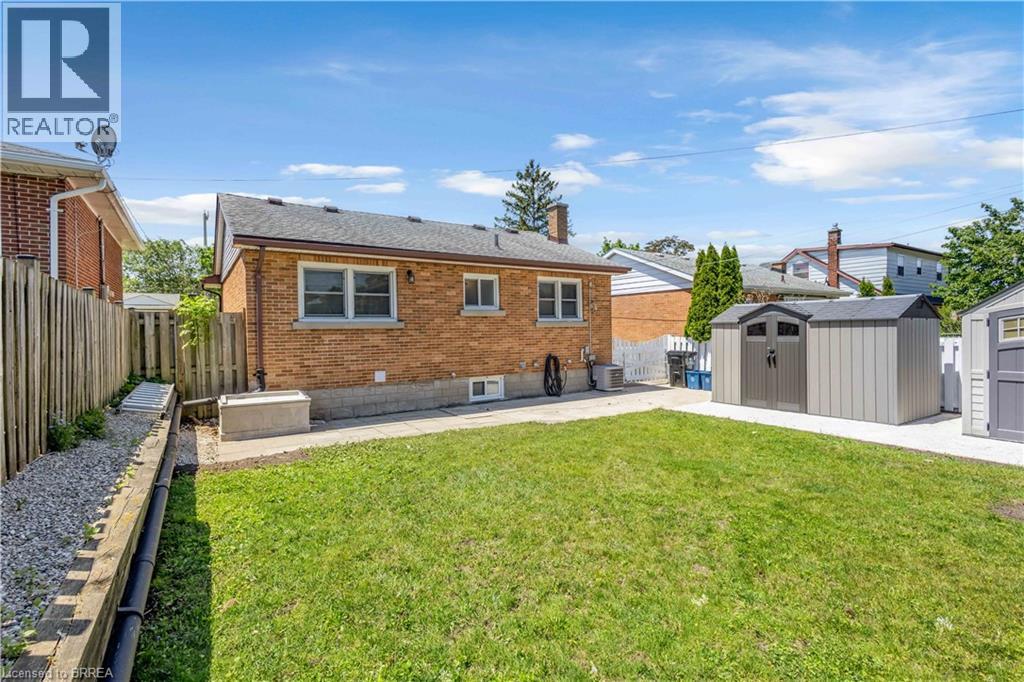 450 HIGHLAND Road E - 35