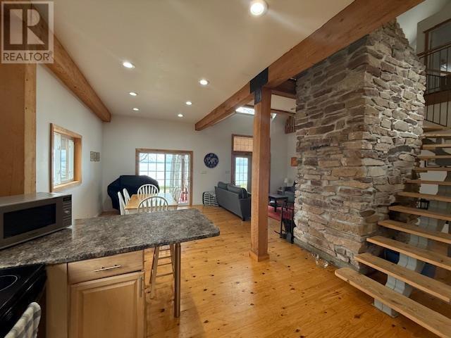 523 Marlette DR - 13